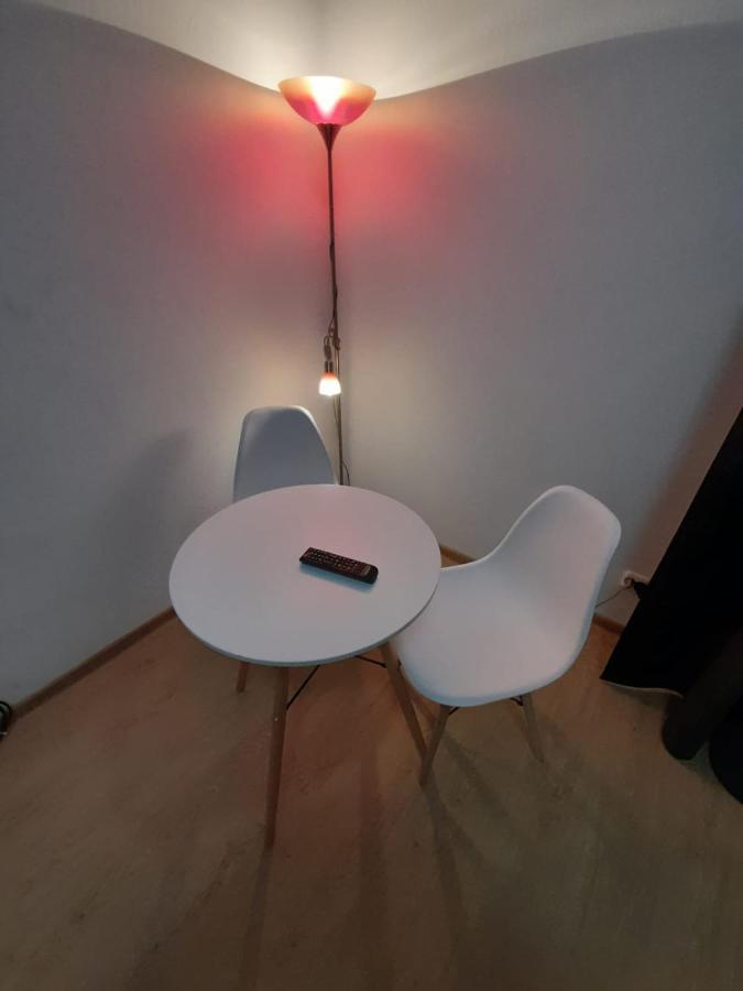 Piata Unirii- 1 Room Studio Apartment تيميشورا المظهر الخارجي الصورة